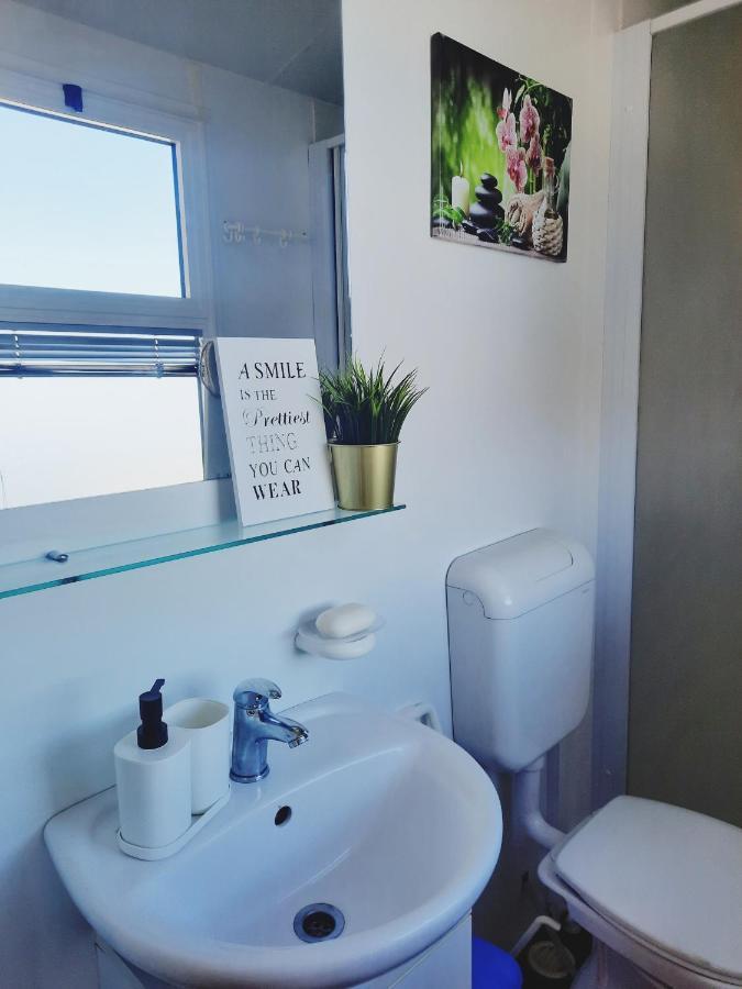 Mobile Home Fantasea Novi Vinodolski Εξωτερικό φωτογραφία